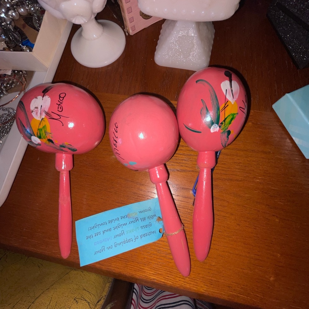 Maracas - Picture 2 of 4